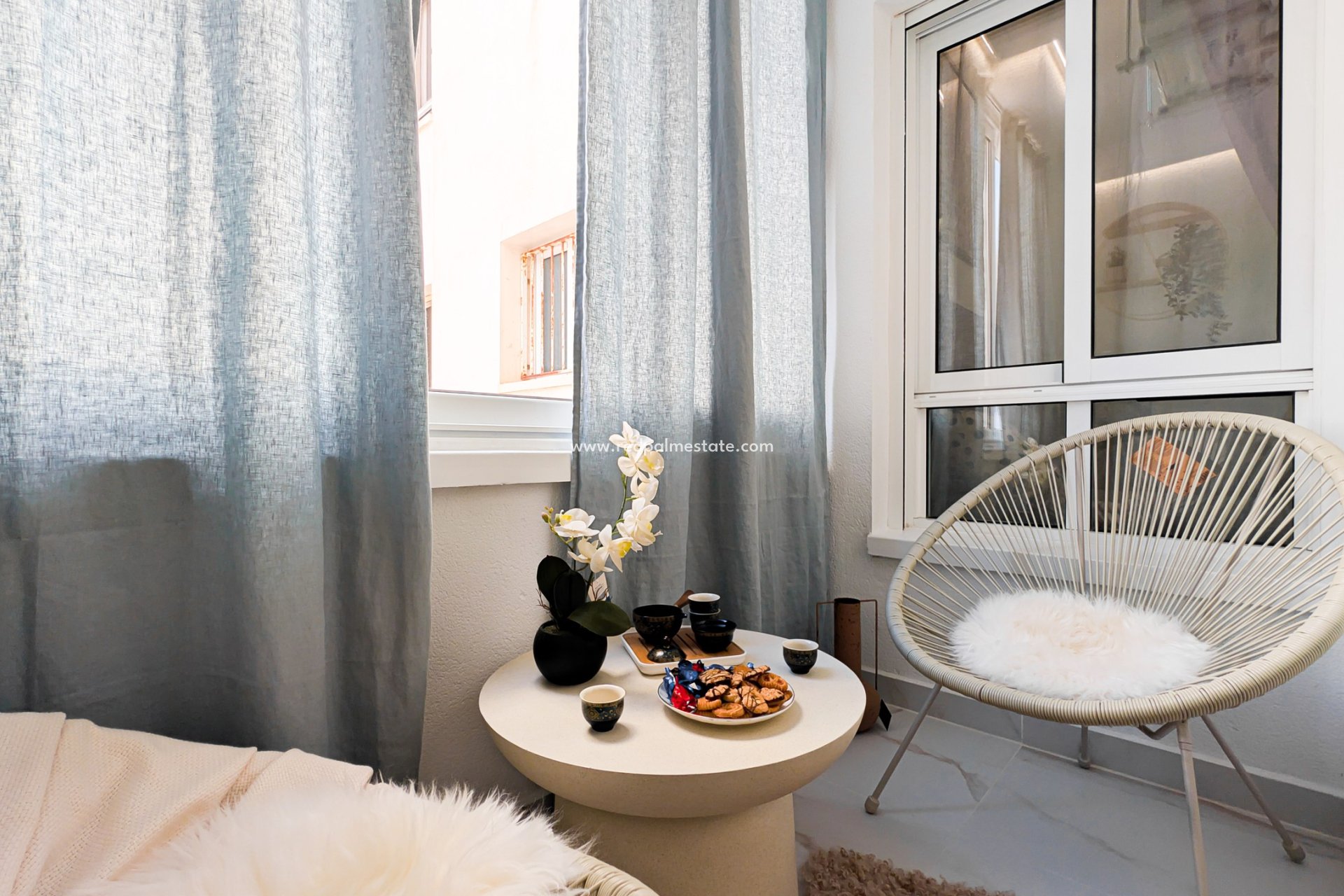 Reventa - Apartmentos -
Torrevieja