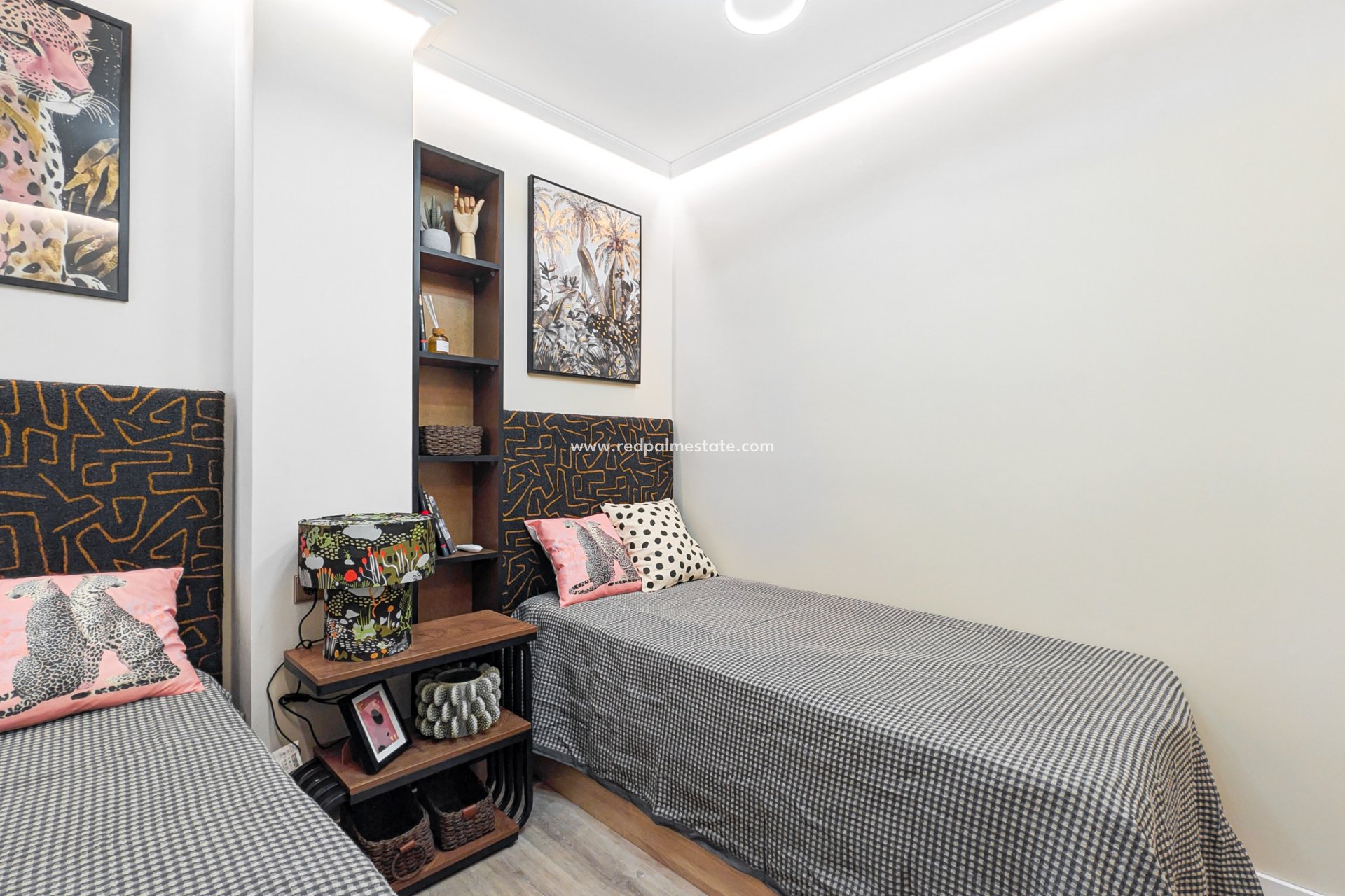 Reventa - Apartmentos -
Torrevieja