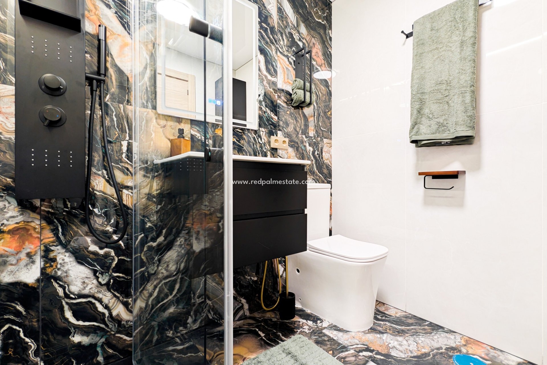 Reventa - Apartmentos -
Torrevieja