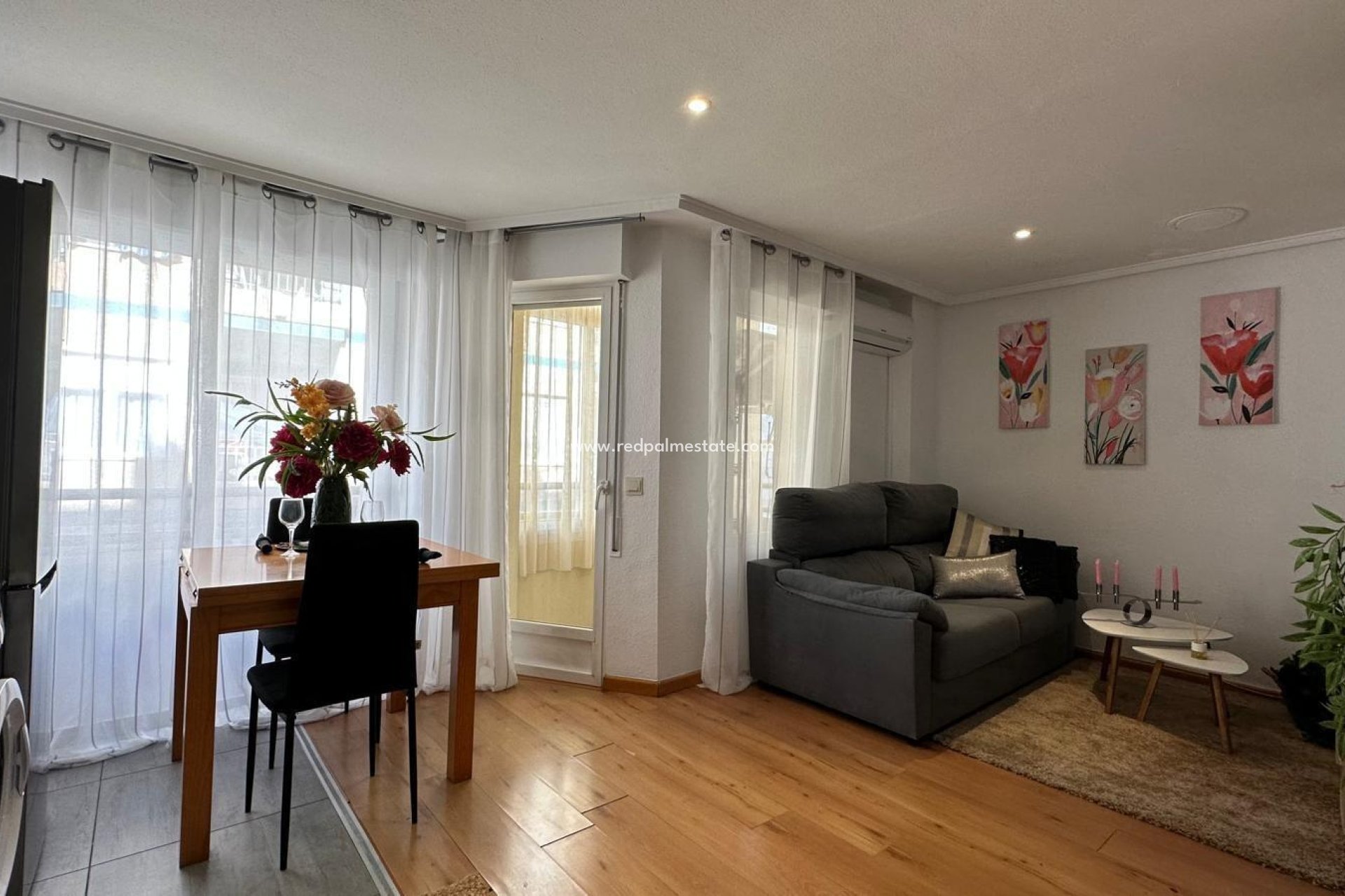 Reventa - Apartmentos -
Torrevieja