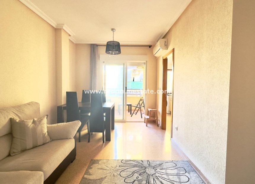 Reventa - Apartmentos -
Torrevieja