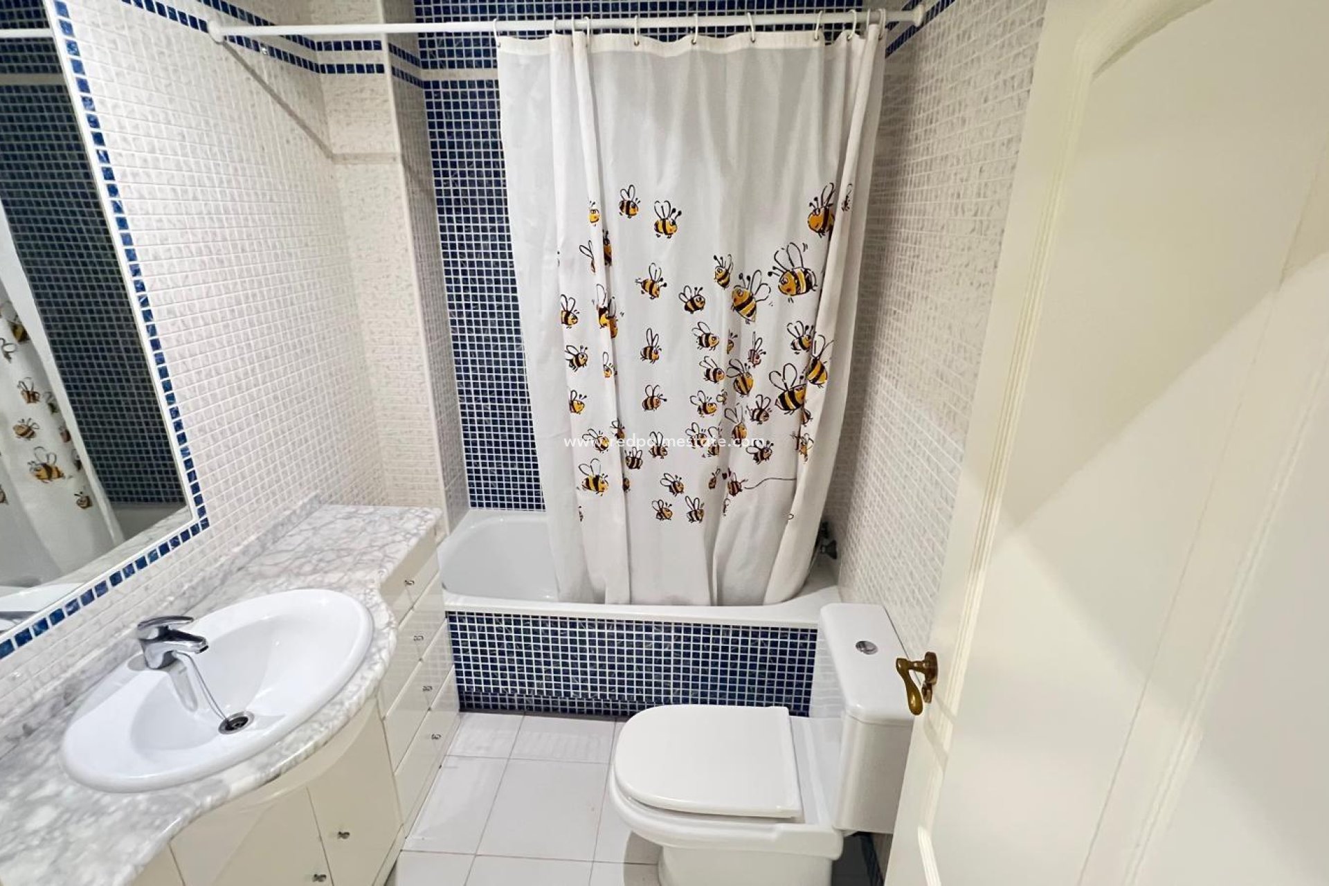 Reventa - Apartmentos -
Torrevieja