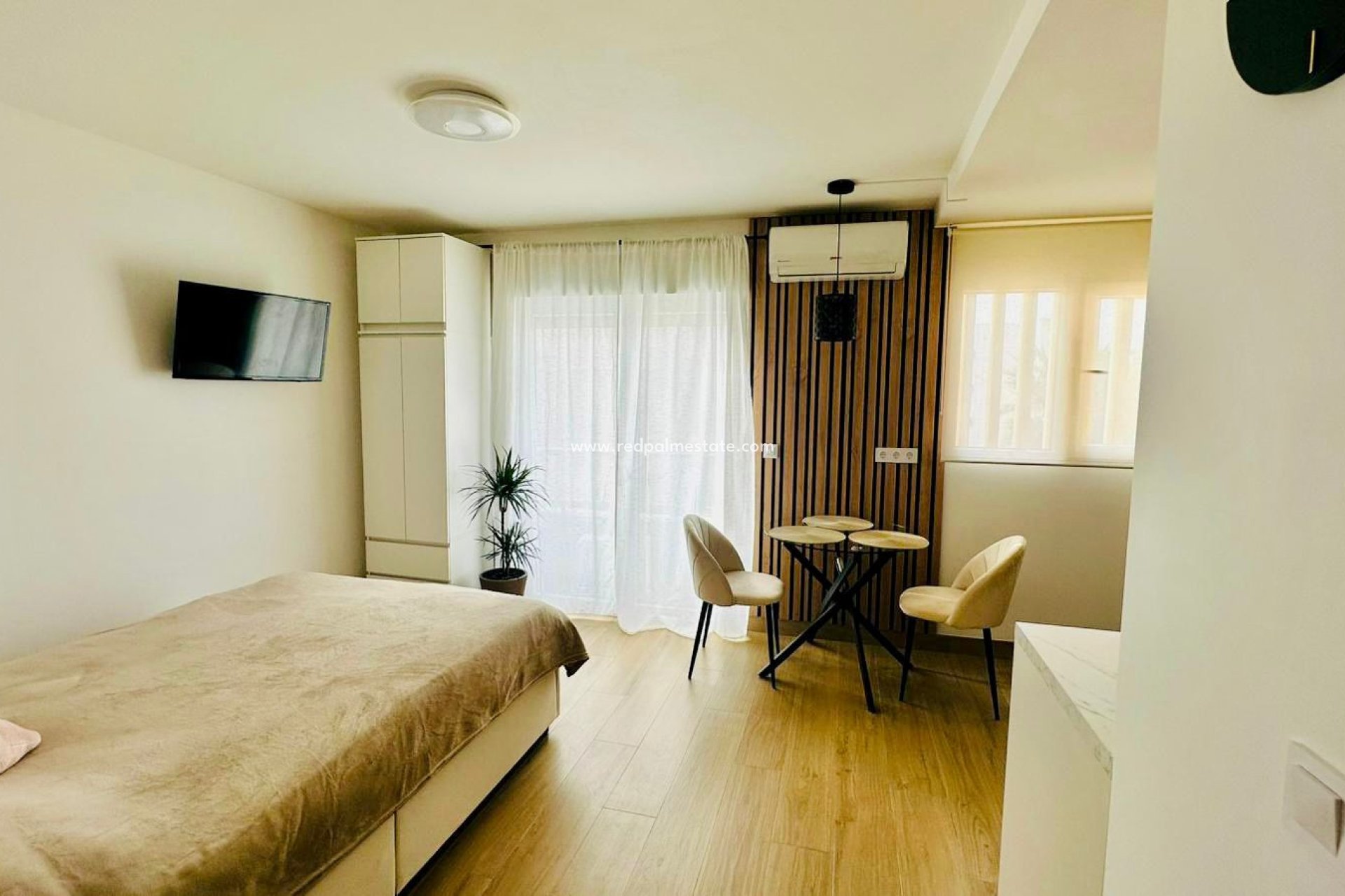 Reventa - Apartmentos -
Torrevieja