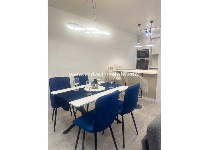 Reventa - Apartmentos -
Torrevieja