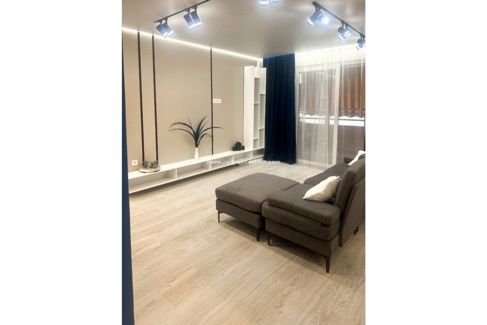 Reventa - Apartmentos -
Torrevieja