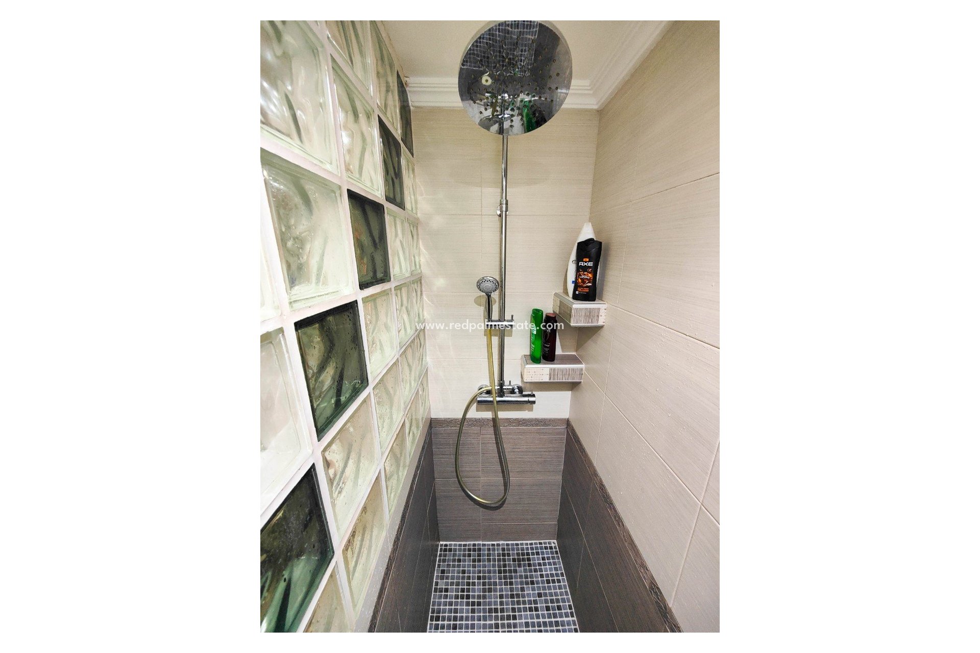 Reventa - Apartmentos -
Torrevieja