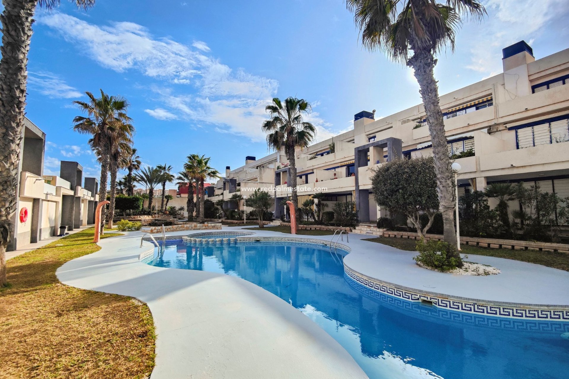 Reventa - Apartmentos -
Torrevieja