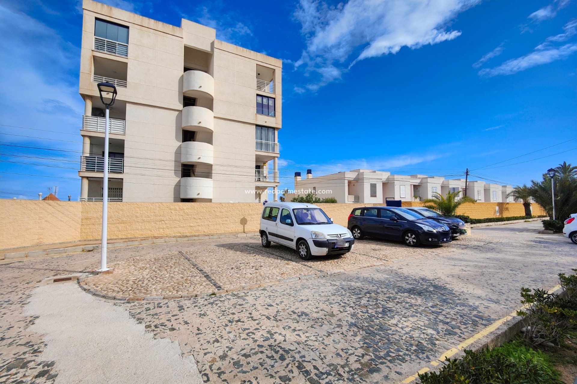 Reventa - Apartmentos -
Torrevieja
