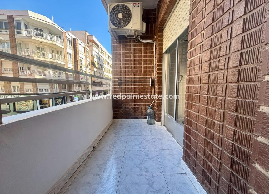 Reventa - Apartmentos -
Torrevieja