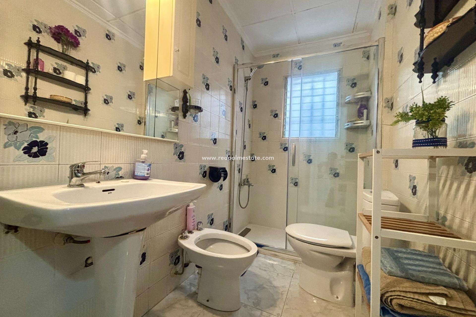 Reventa - Apartmentos -
Torrevieja