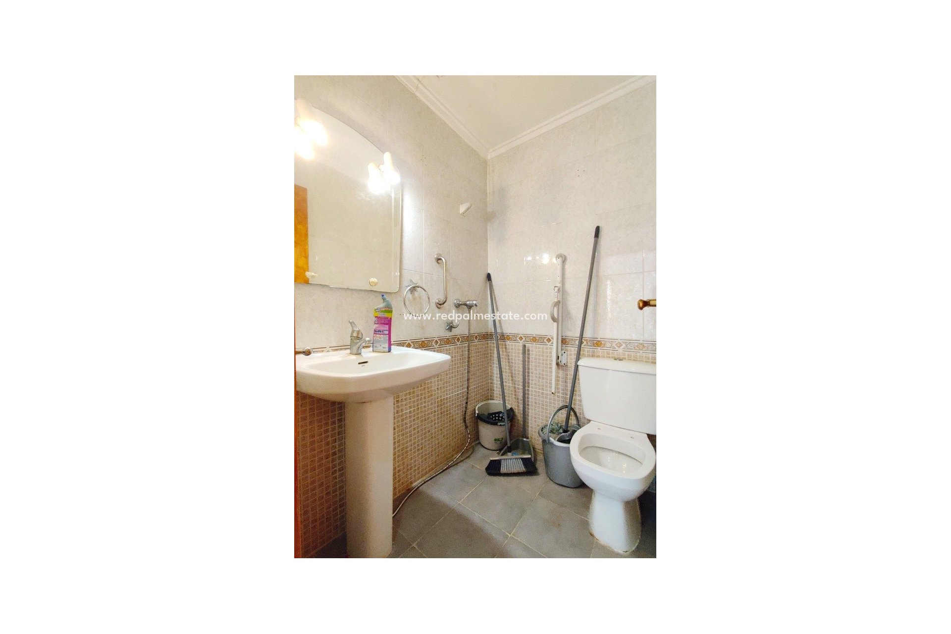 Reventa - Apartmentos -
Torrevieja