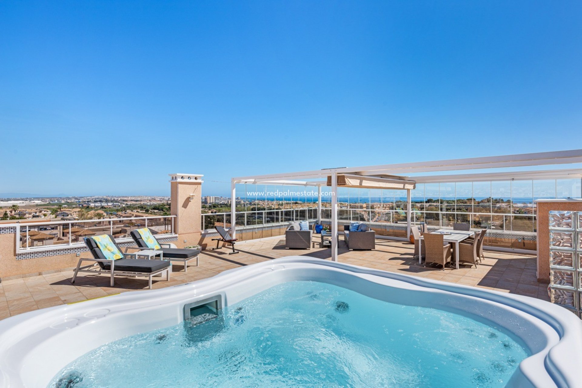 Reventa - Apartmentos -
Torrevieja