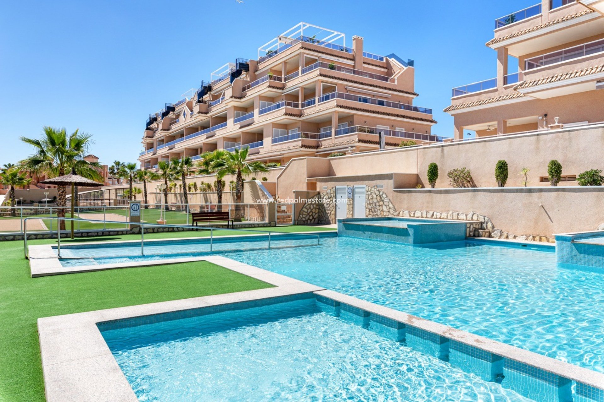 Reventa - Apartmentos -
Torrevieja