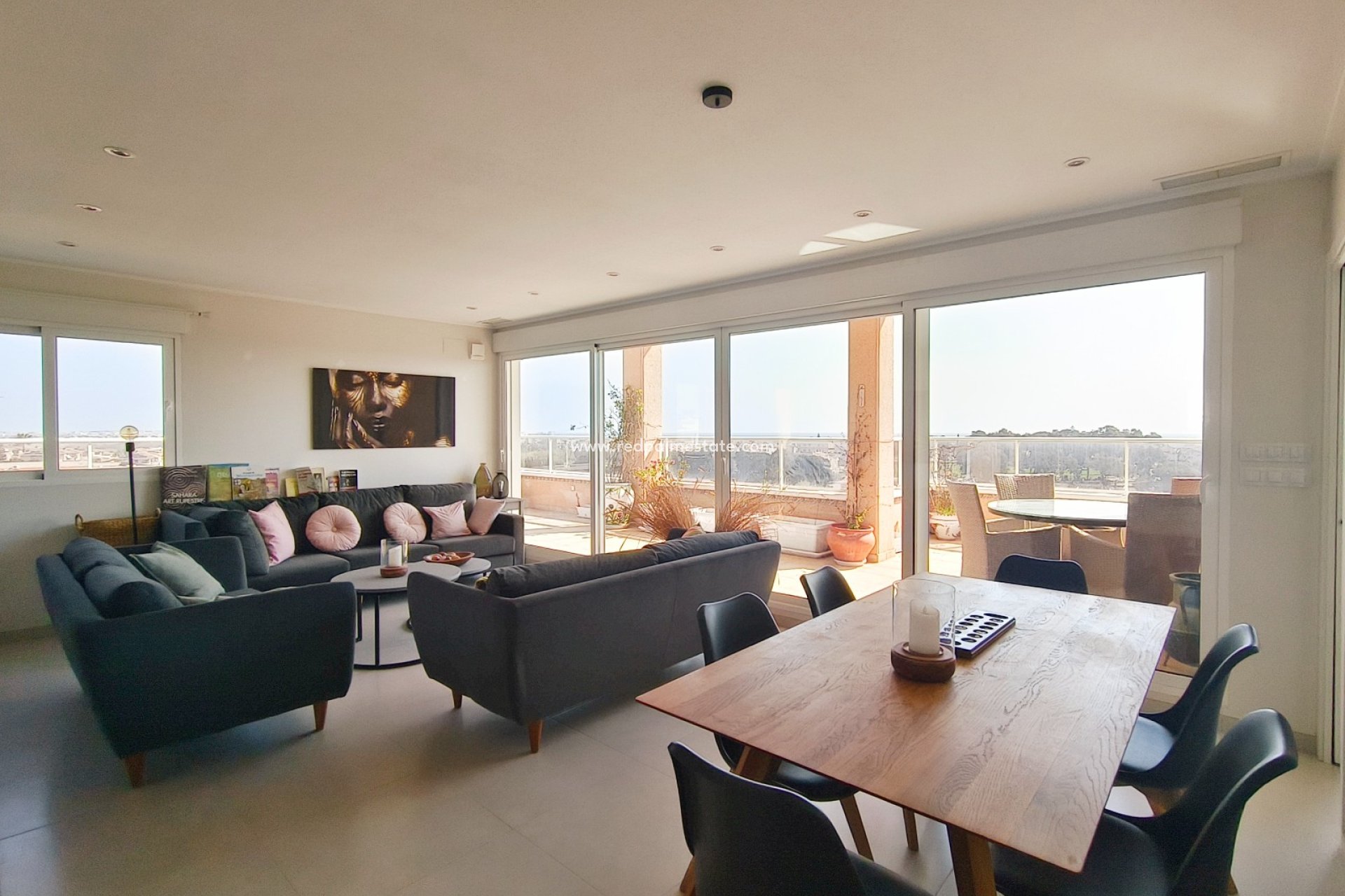 Reventa - Apartmentos -
Torrevieja