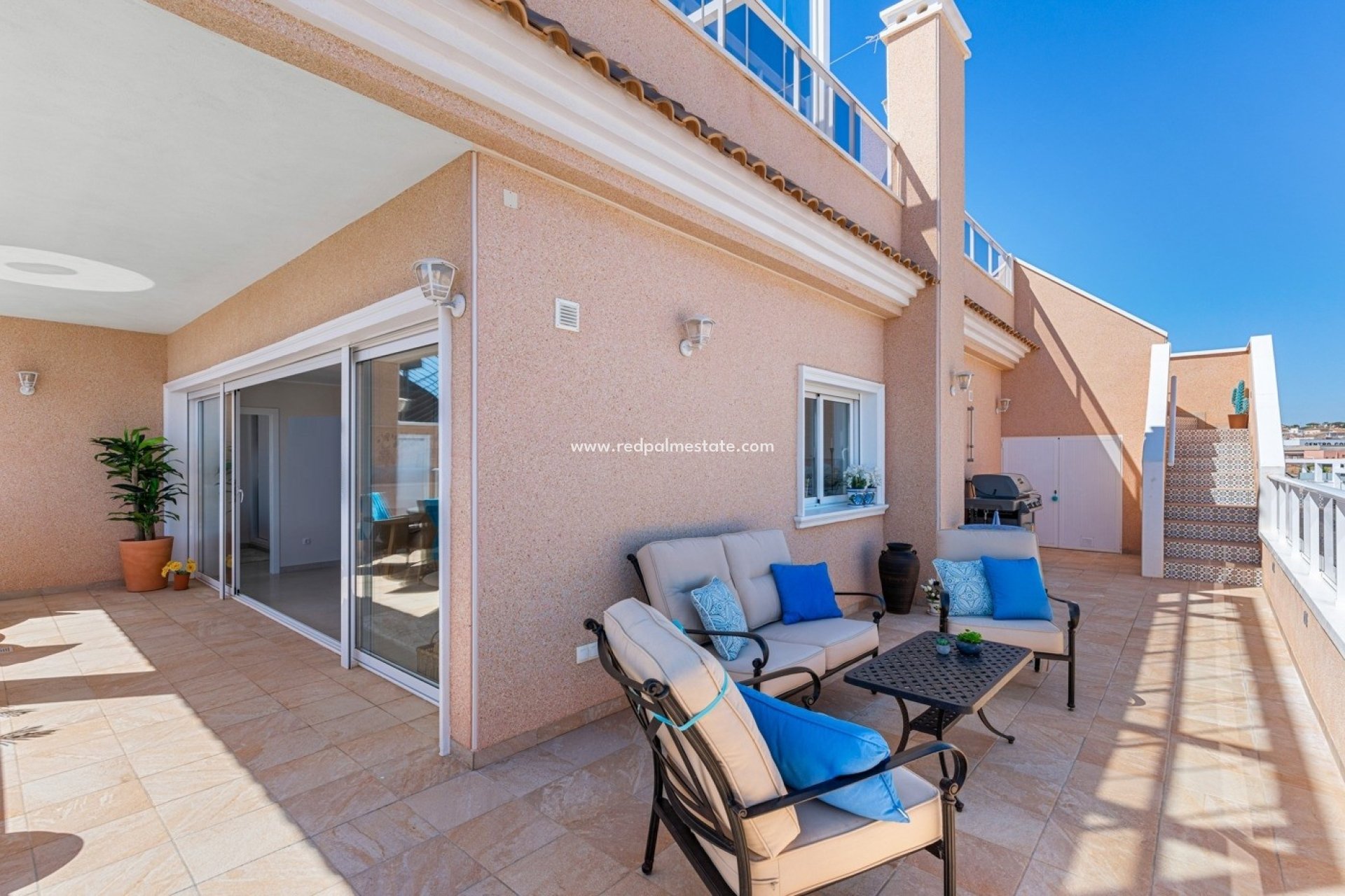Reventa - Apartmentos -
Torrevieja