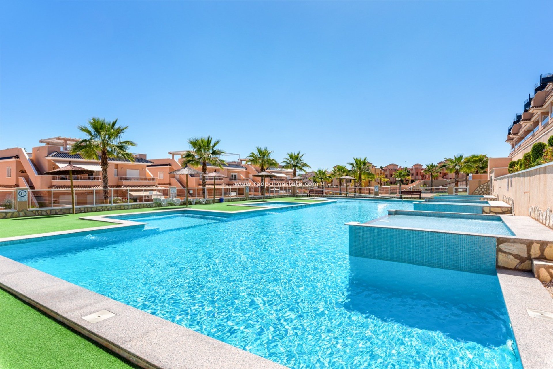 Reventa - Apartmentos -
Torrevieja