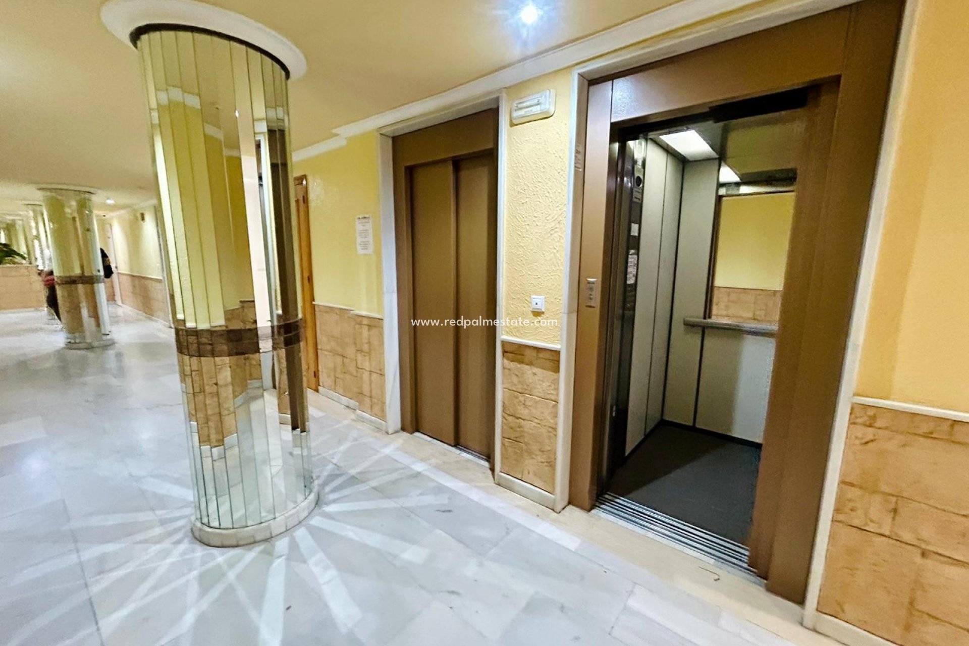 Reventa - Apartmentos -
Torrevieja