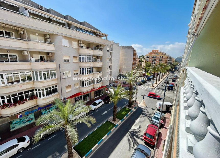 Reventa - Apartmentos -
Torrevieja