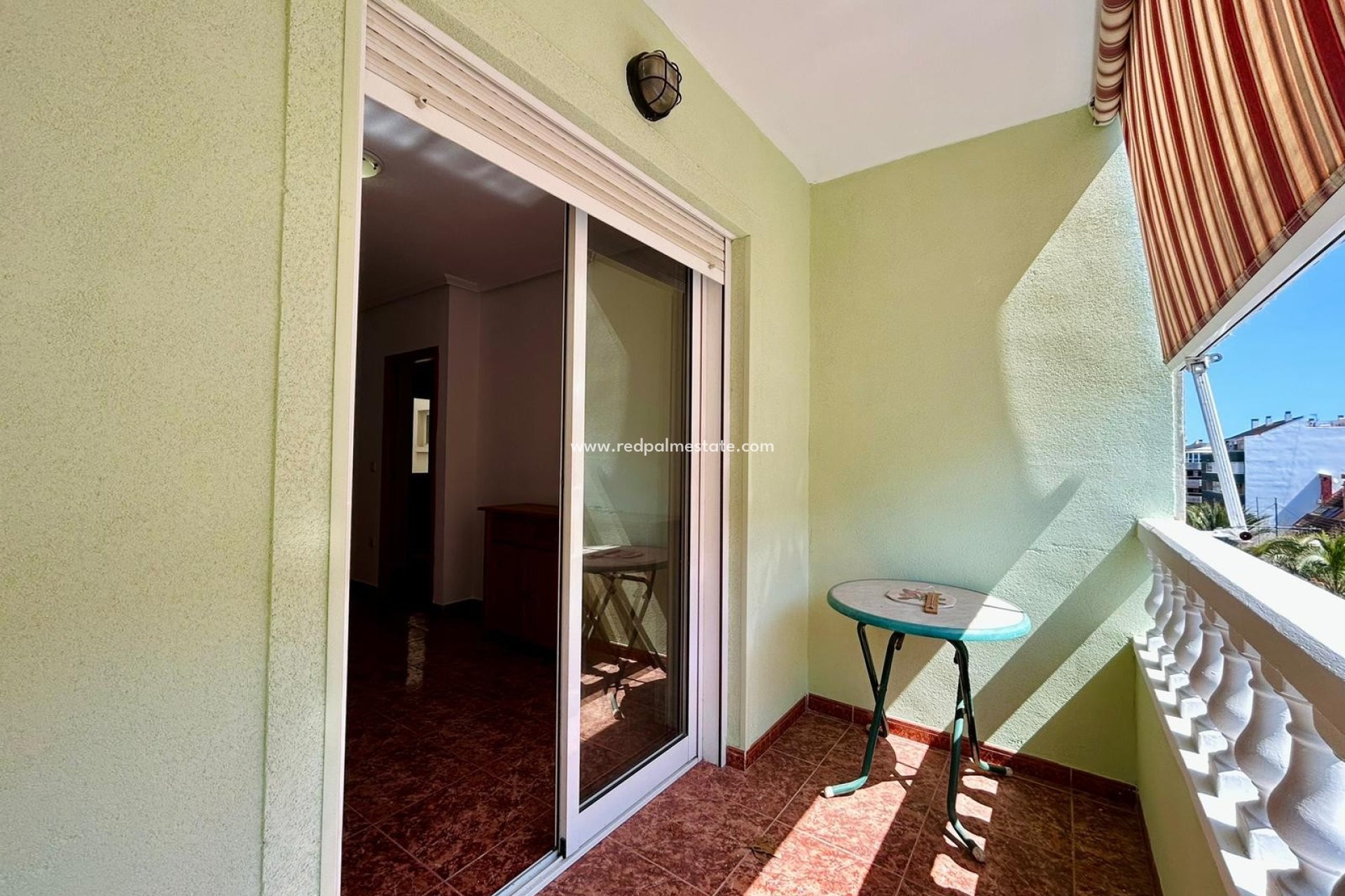 Reventa - Apartmentos -
Torrevieja