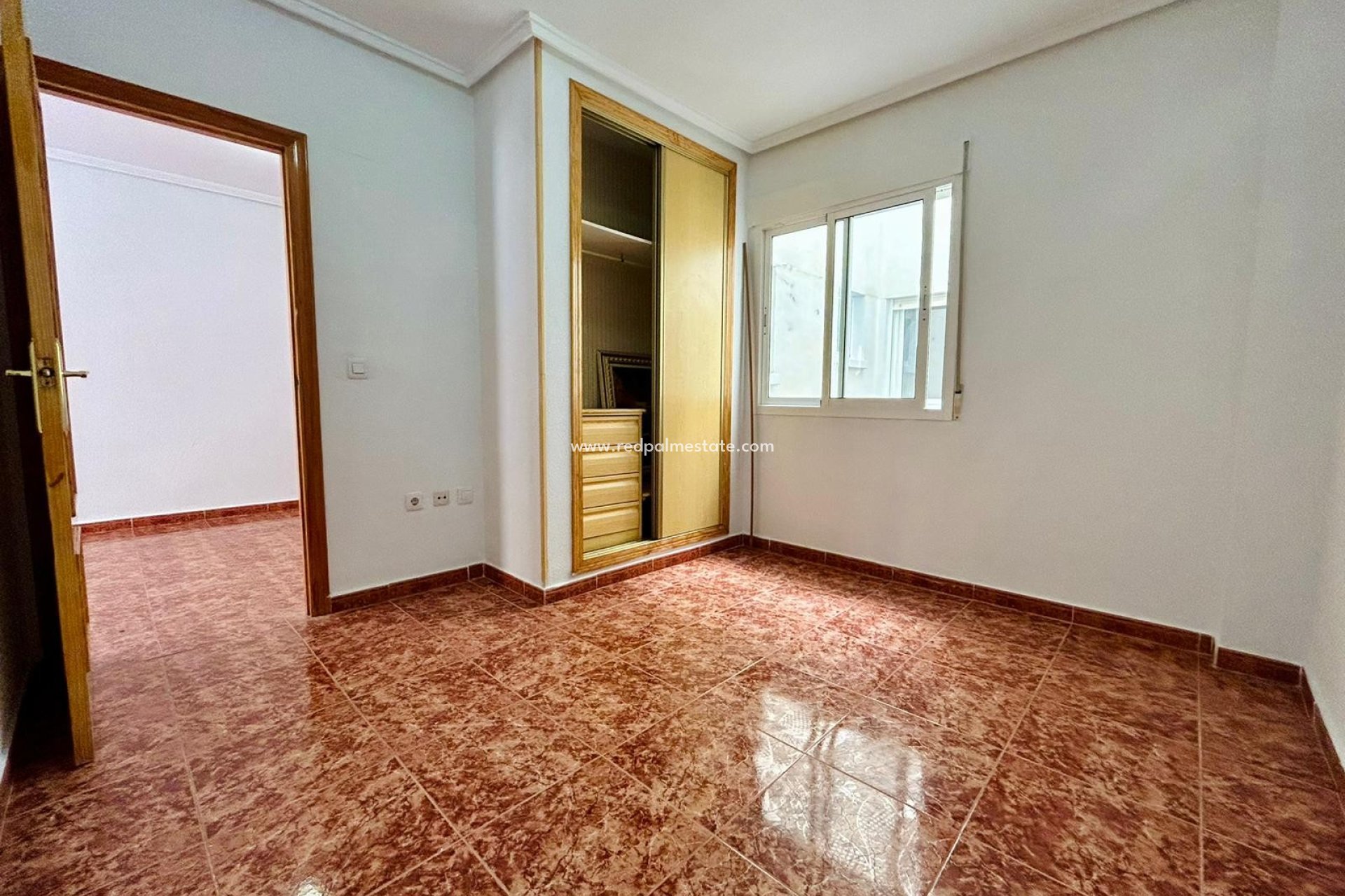 Reventa - Apartmentos -
Torrevieja
