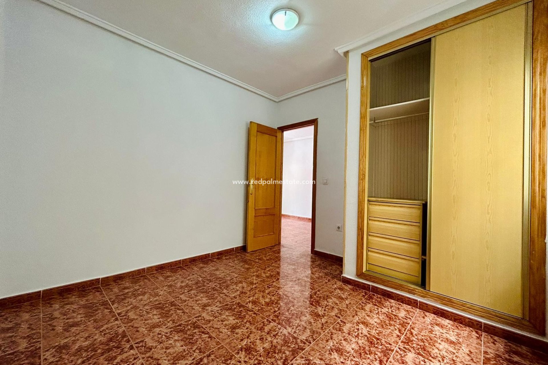 Reventa - Apartmentos -
Torrevieja