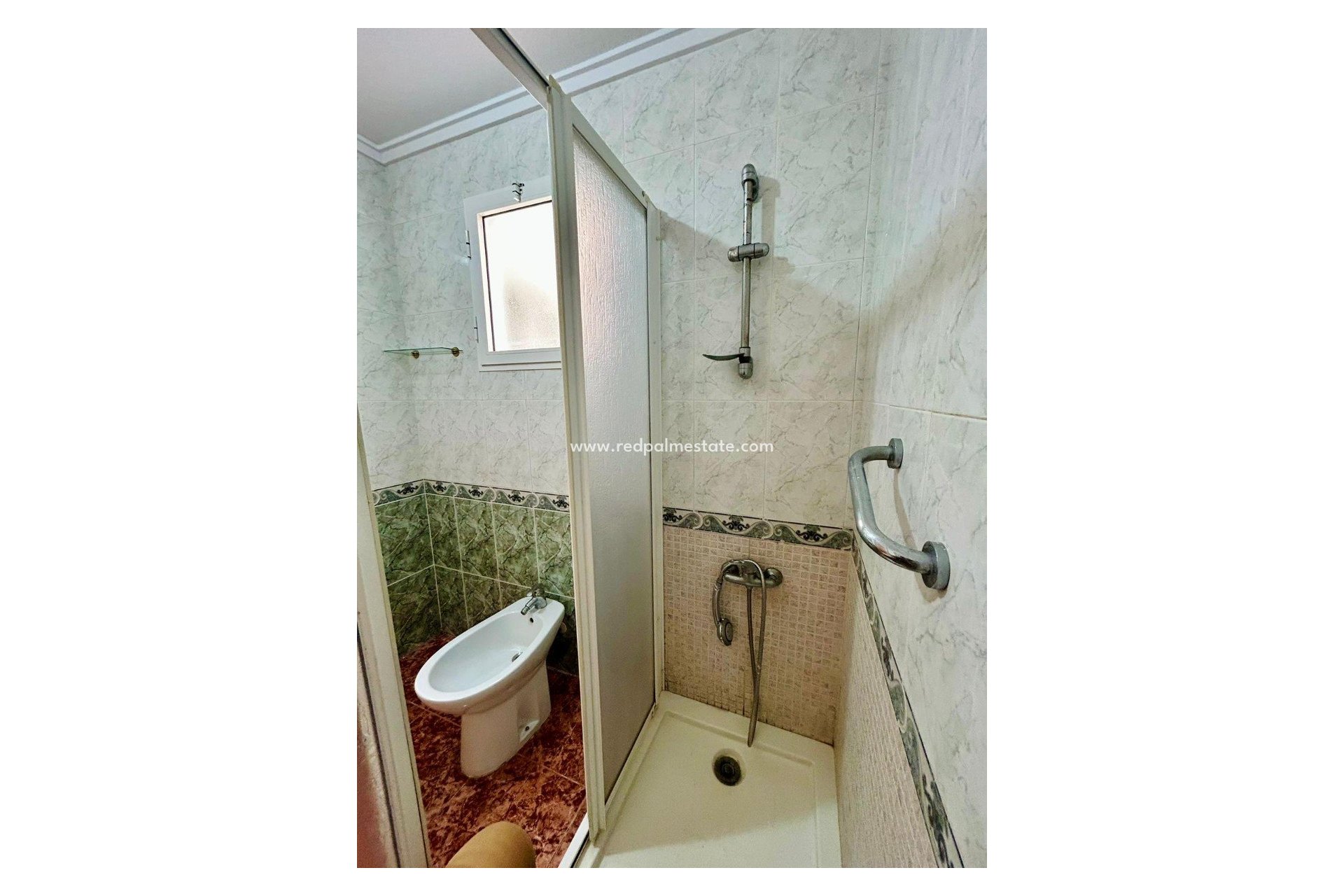 Reventa - Apartmentos -
Torrevieja