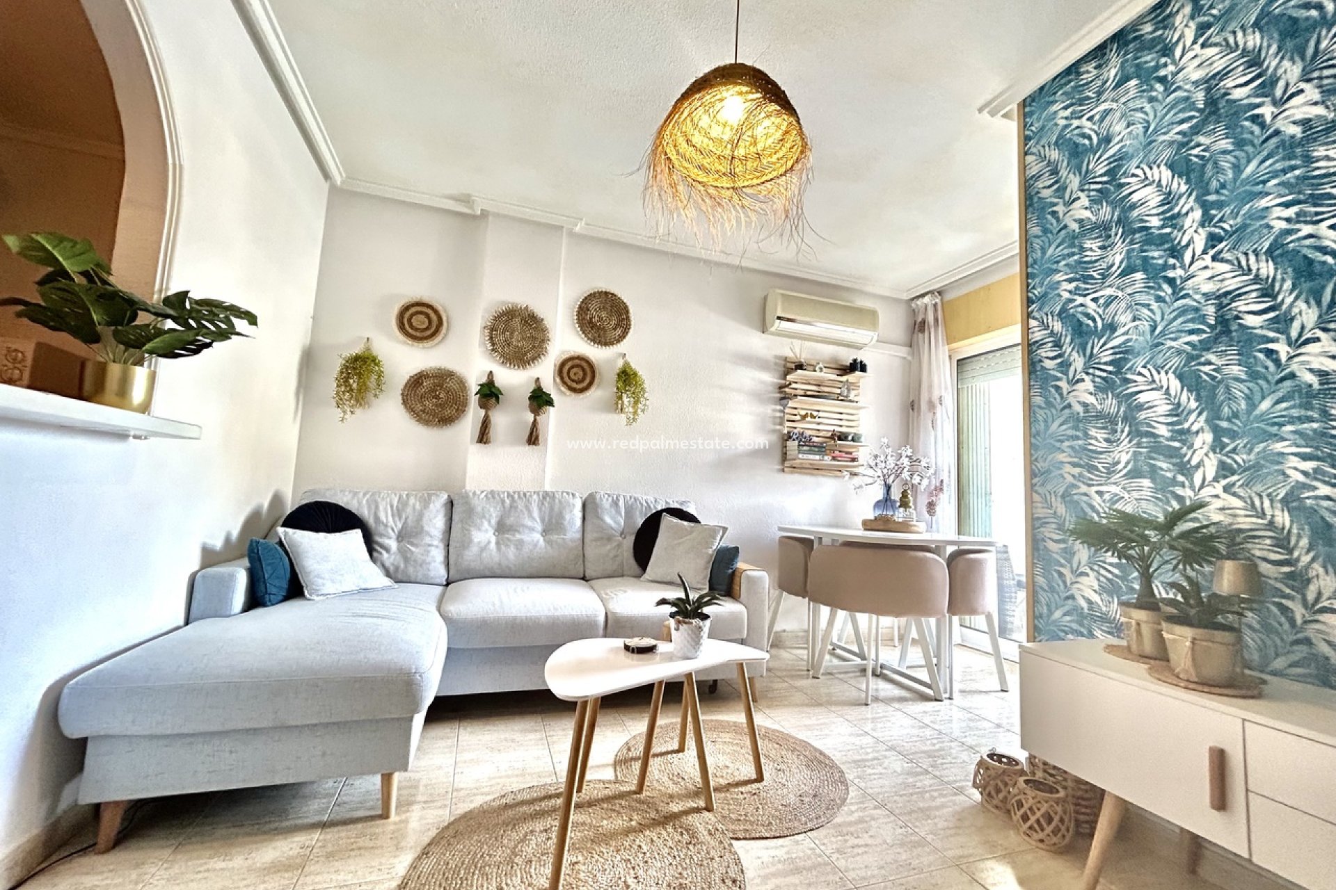 Reventa - Apartmentos -
Torrevieja