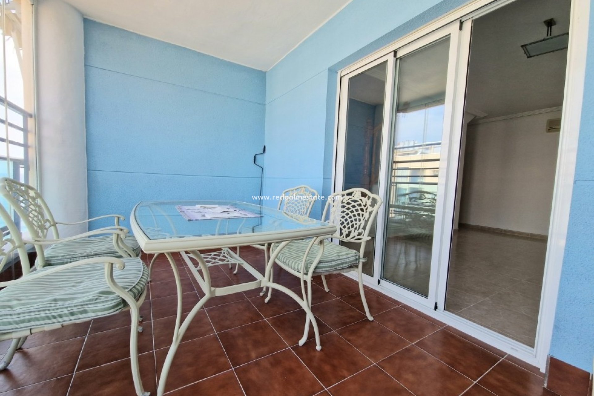 Reventa - Apartmentos -
Villajoyosa - Costa Blanca