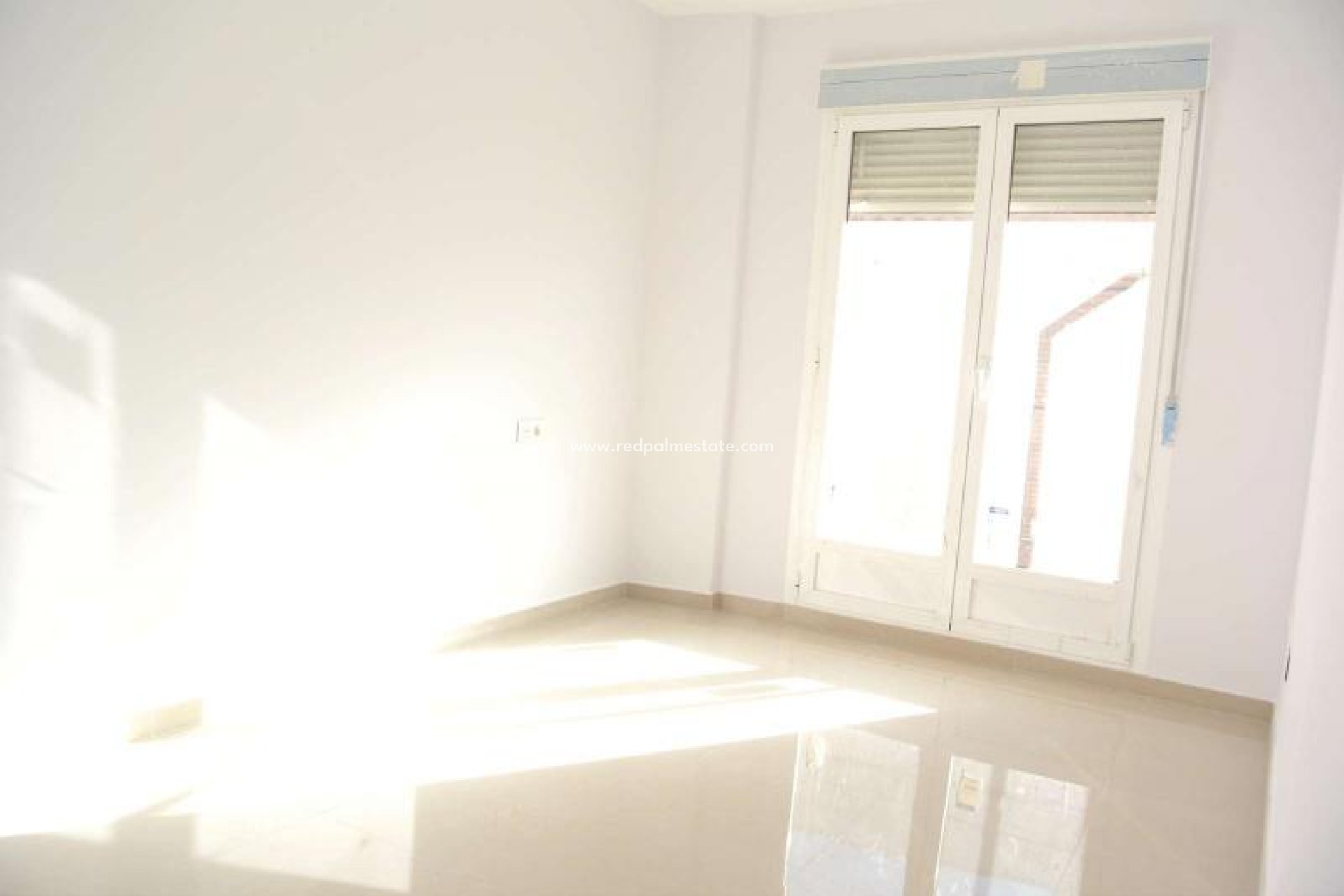 Reventa - Apartmentos -
Villena - Inland