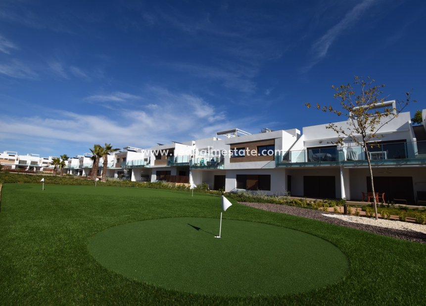 Reventa - Apartmentos -
Vistabella Golf Entre Naranjos - Inland