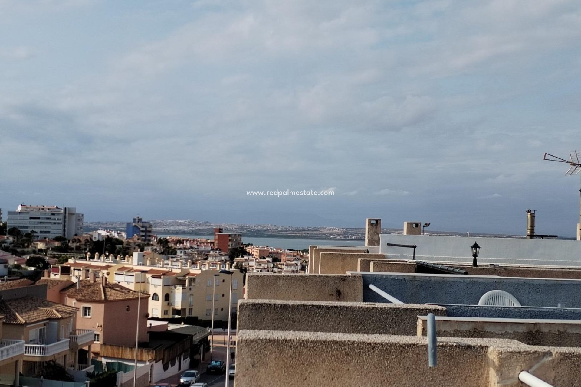 Reventa - Ático -
Torrevieja - Torreblanca