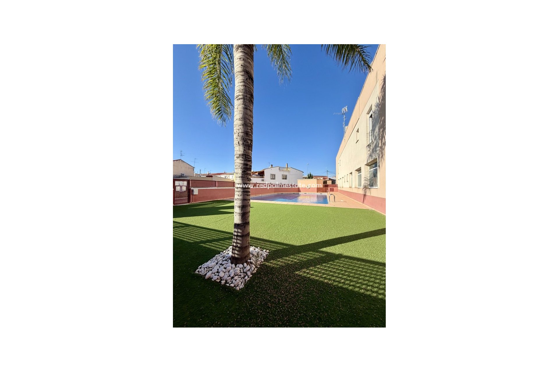 Reventa - Bungalow -
Benferri - Inland
