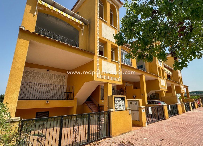 Reventa - Bungalow -
Daya Nueva - Costa Blanca