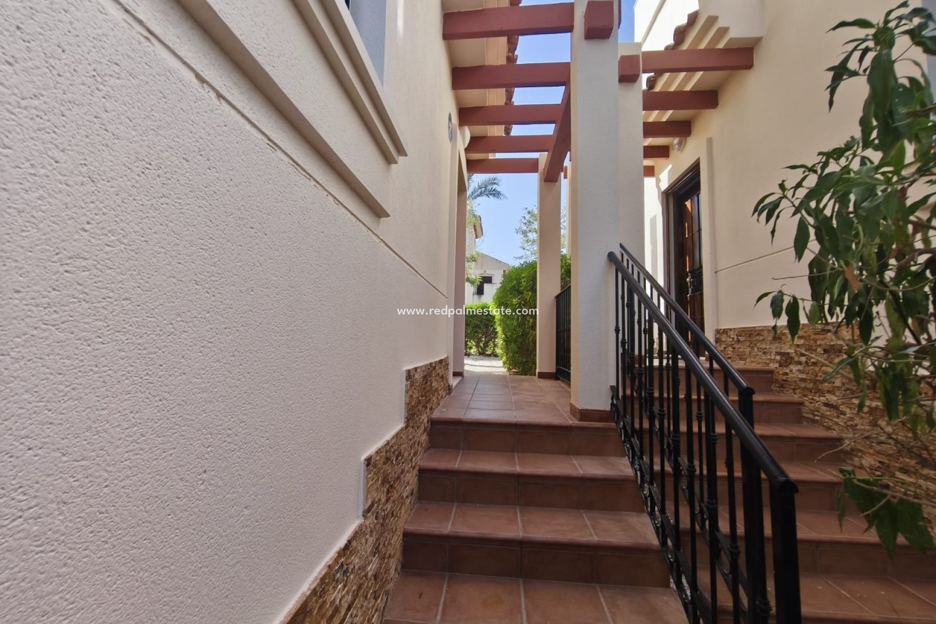 Reventa - Bungalow -
La Finca Golf Resort - Inland
