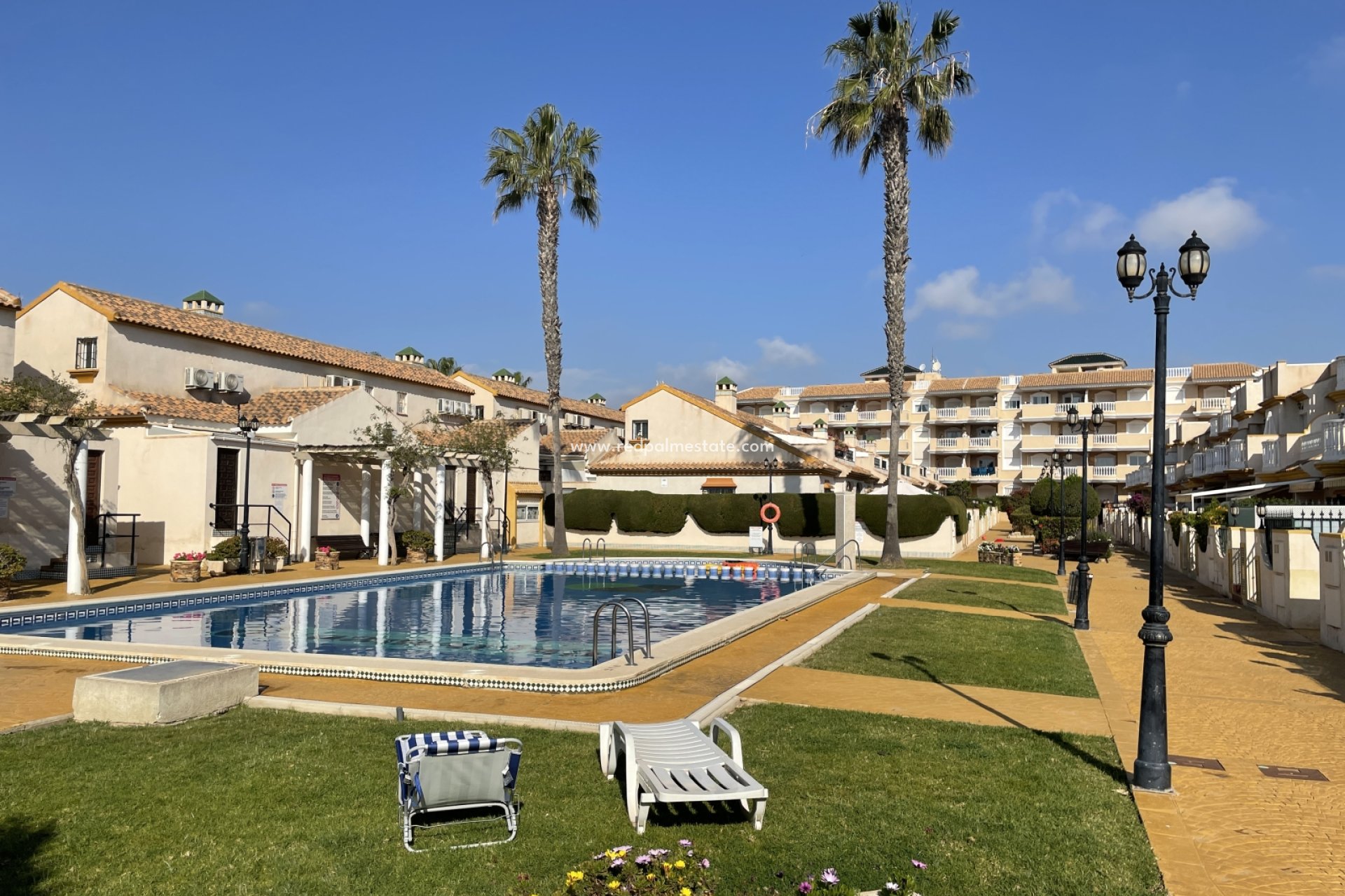 Reventa - Bungalow -
Orihuela Costa - Cabo Roig