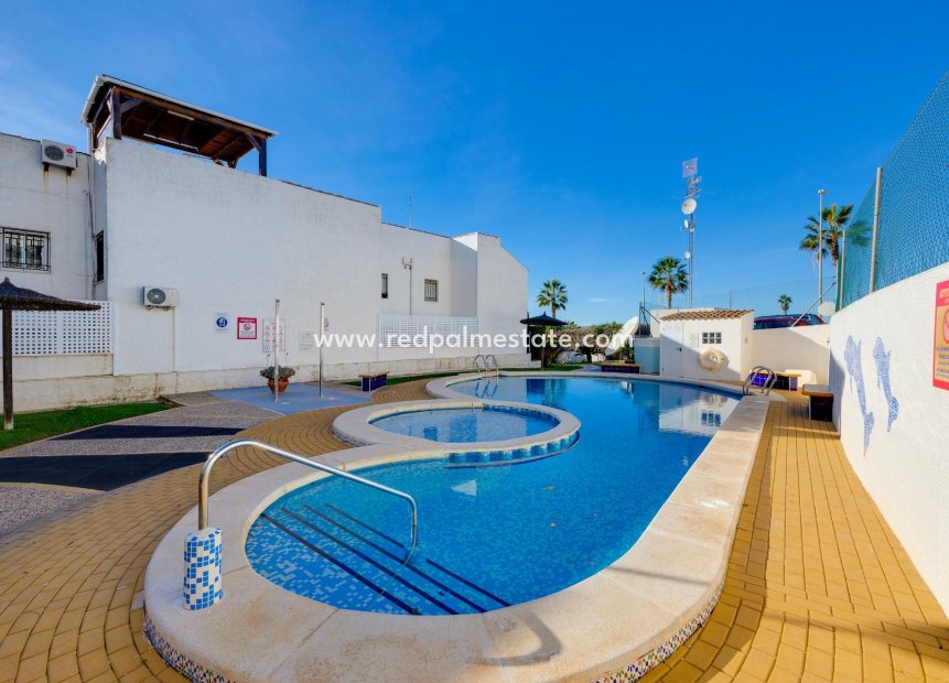 Reventa - Bungalow -
Orihuela Costa - Desamparados-hurchillo-torremendo