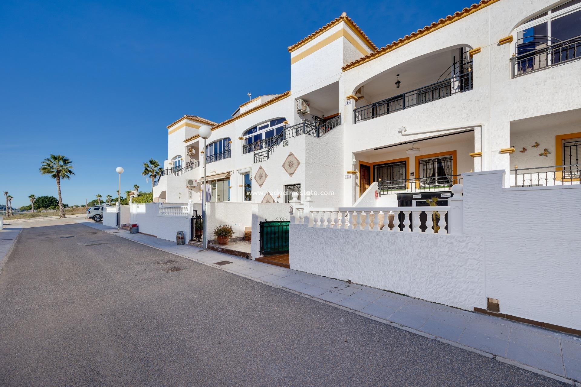 Reventa - Bungalow -
Orihuela Costa - Desamparados-hurchillo-torremendo