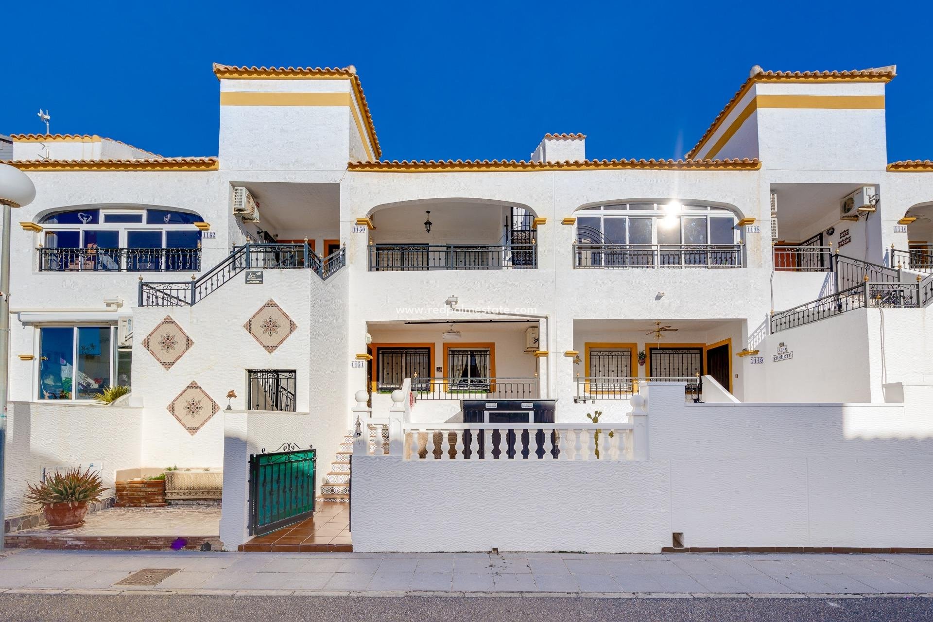 Reventa - Bungalow -
Orihuela Costa - Desamparados-hurchillo-torremendo