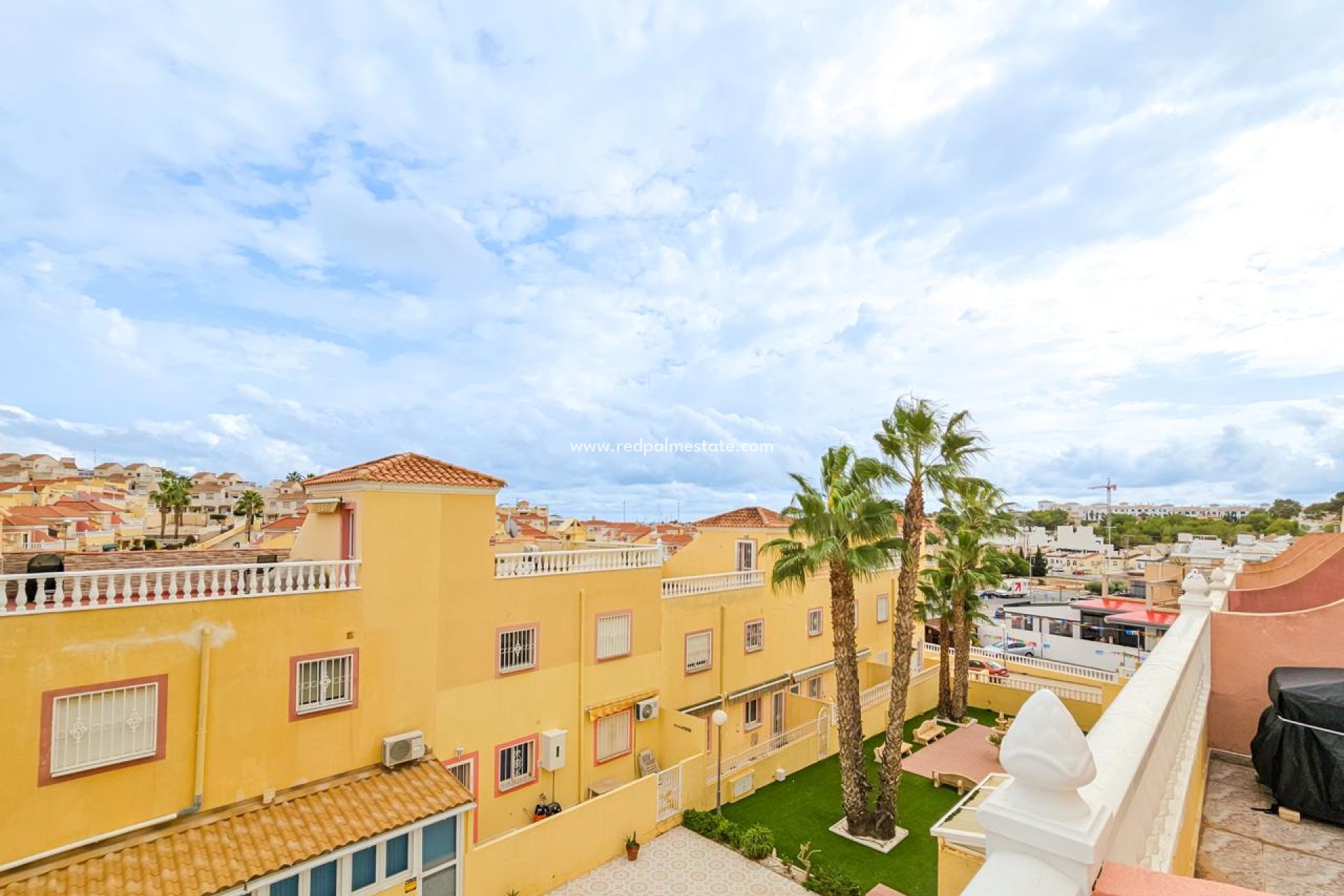 Reventa - Bungalow -
Orihuela Costa - Inland