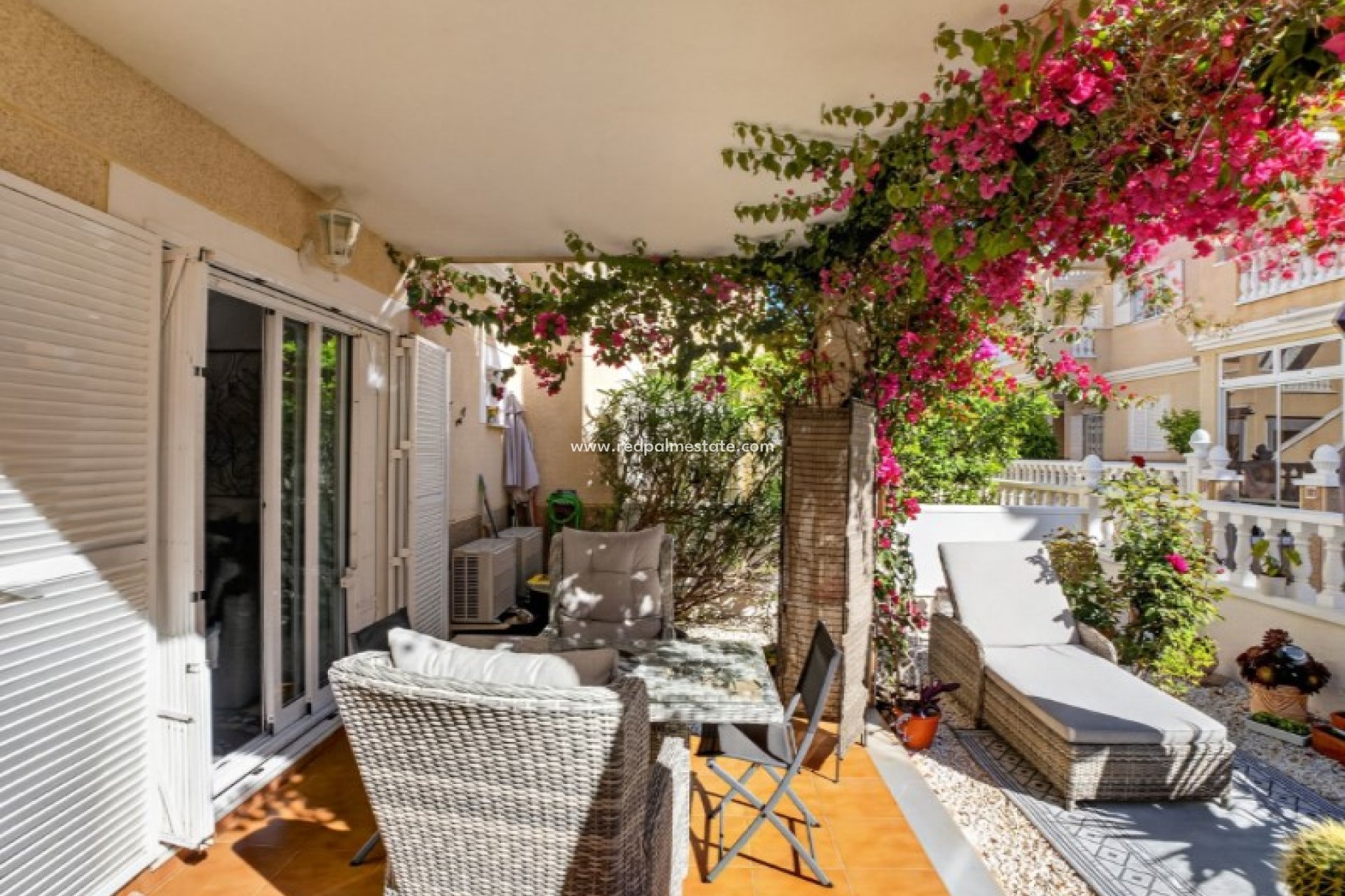 Reventa - Bungalow -
Orihuela Costa - Inland