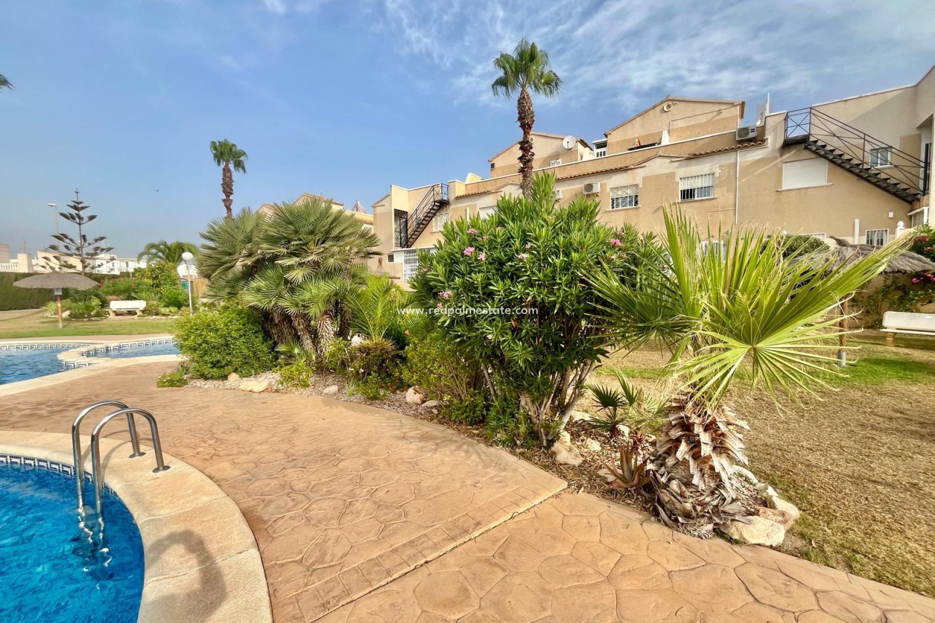 Reventa - Bungalow -
Orihuela Costa - La Chismosa
