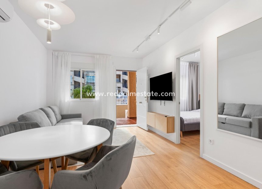 Reventa - Bungalow -
Orihuela Costa - La Ciñuelica