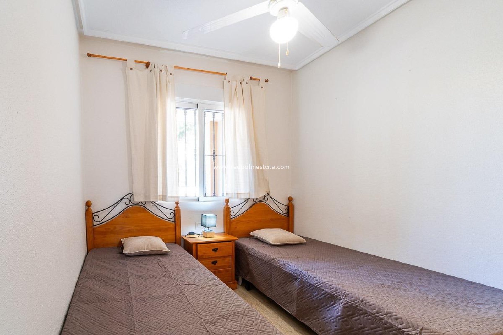 Reventa - Bungalow -
Orihuela Costa - La Florida