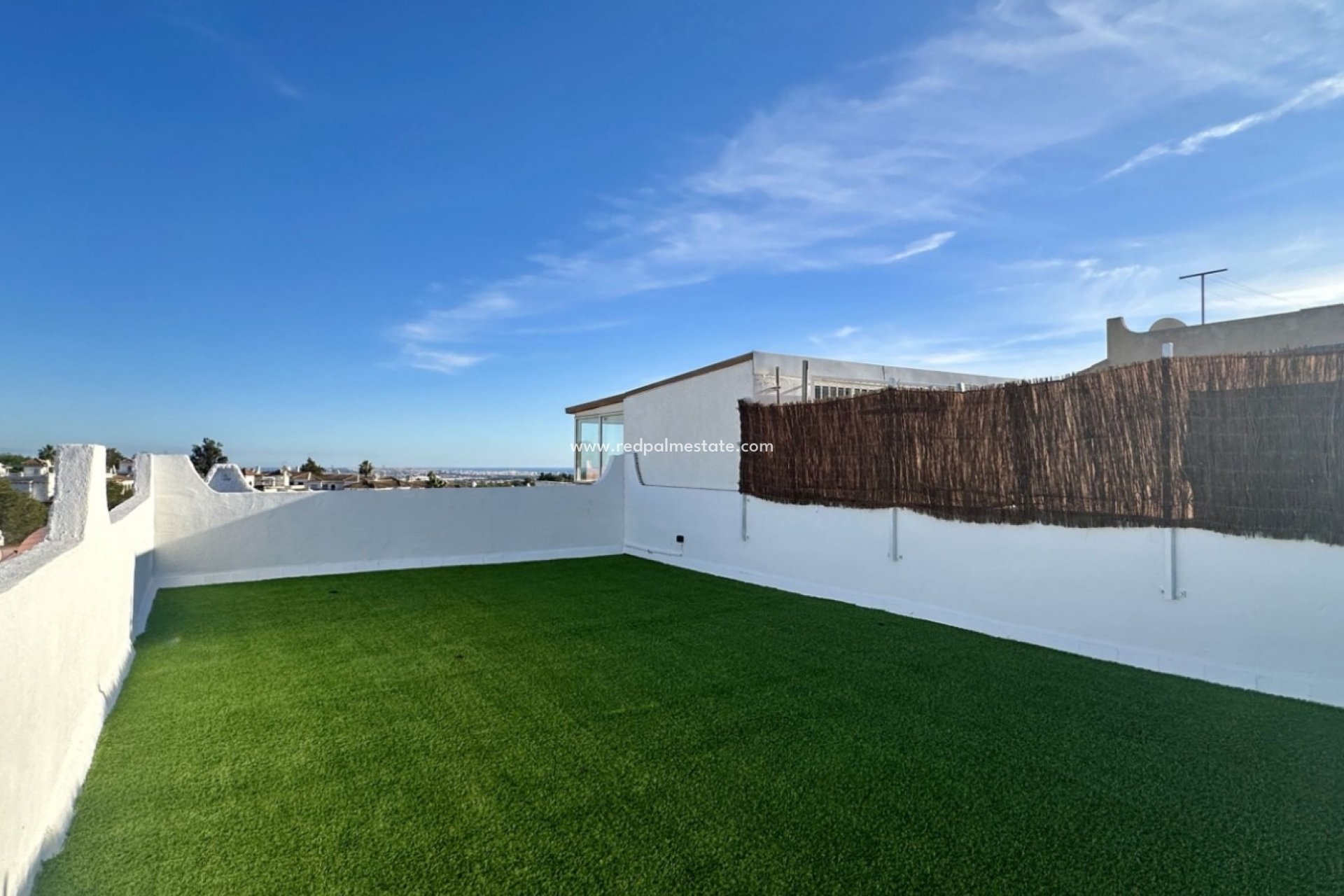 Reventa - Bungalow -
Orihuela Costa - Las Filipinas