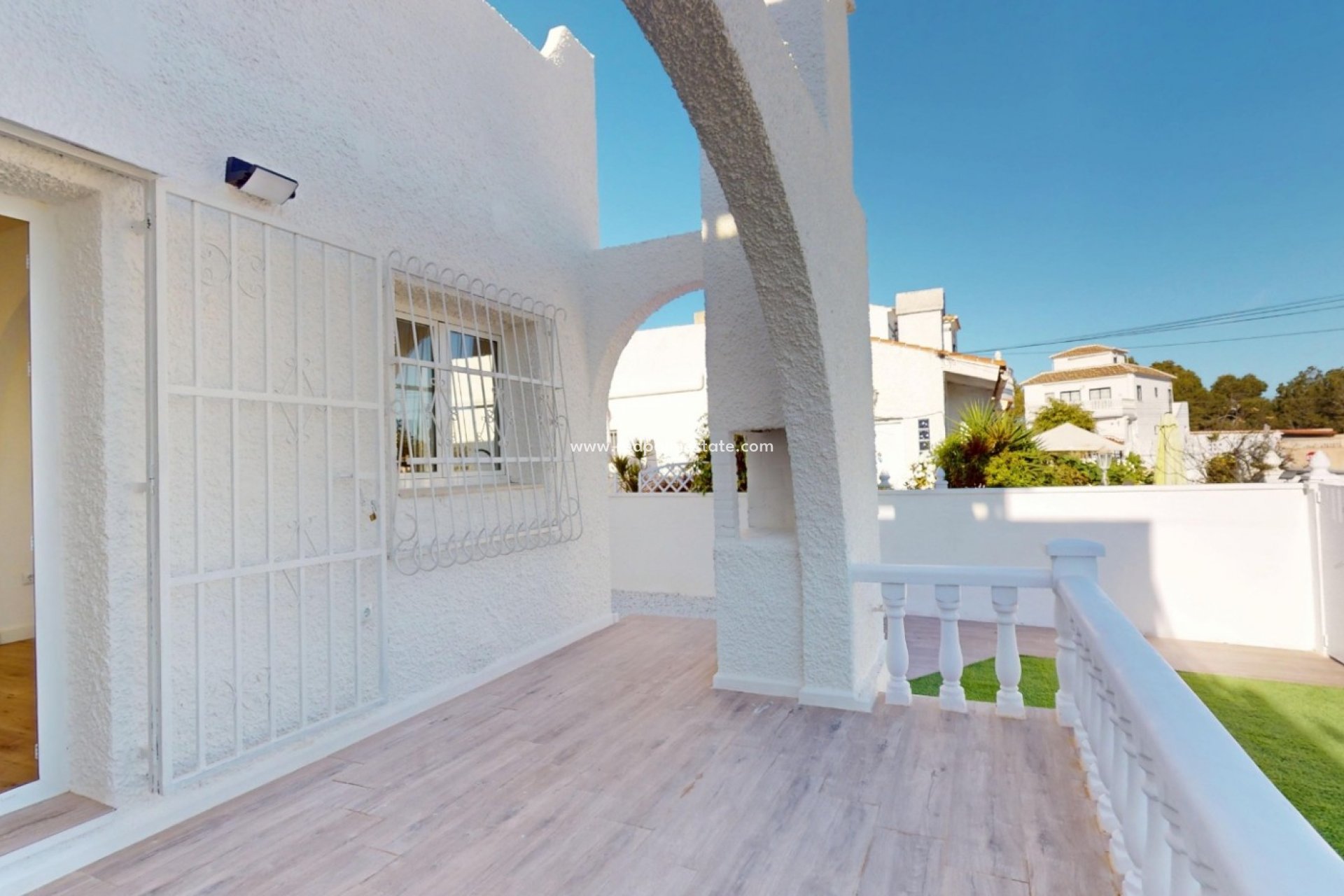 Reventa - Bungalow -
Orihuela Costa - Las Filipinas