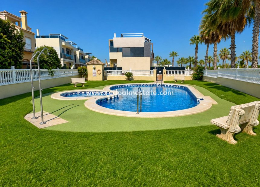 Reventa - Bungalow -
Orihuela Costa - Lomas de Cabo Roig