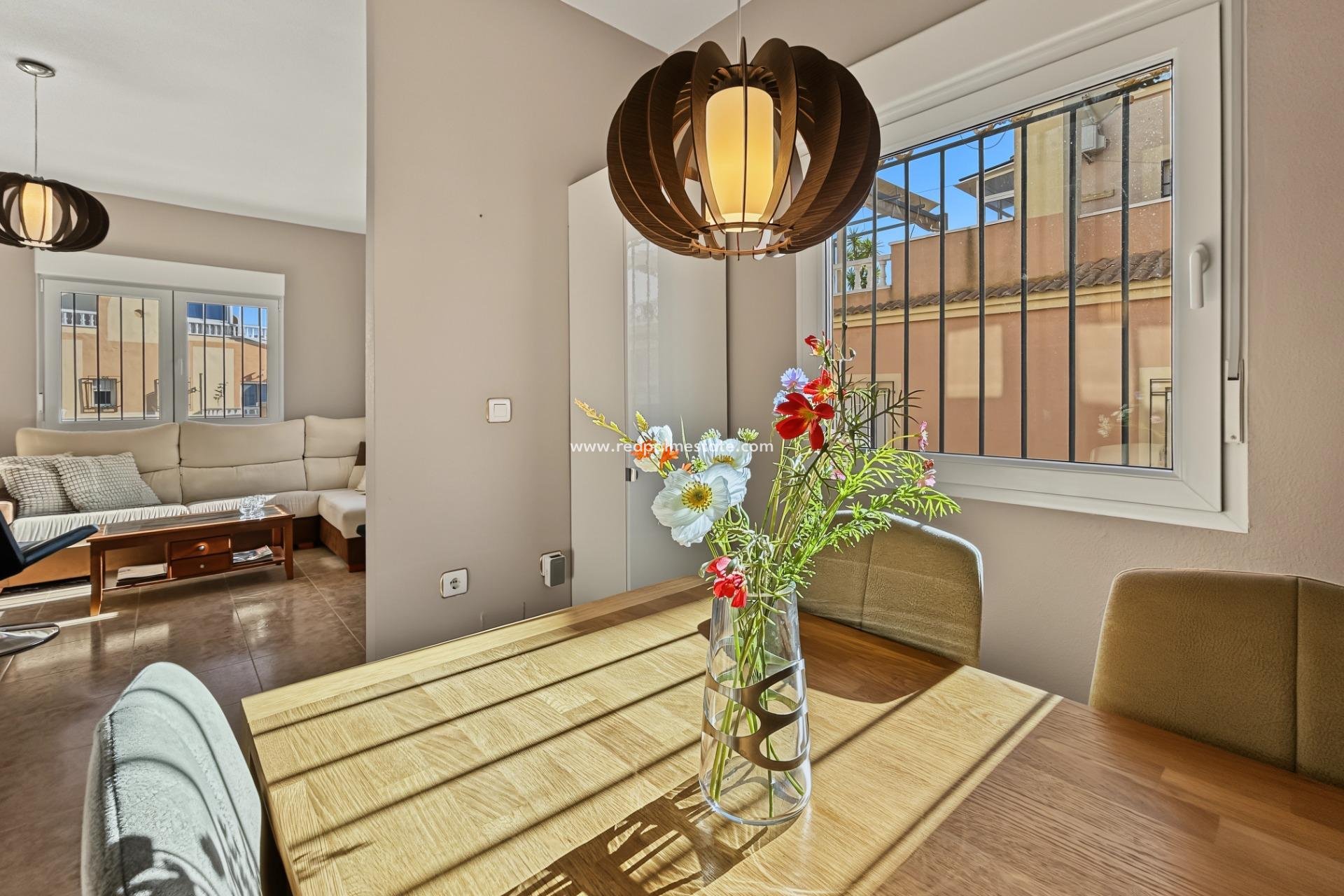 Reventa - Bungalow -
Orihuela Costa - Lomas De Don Juan