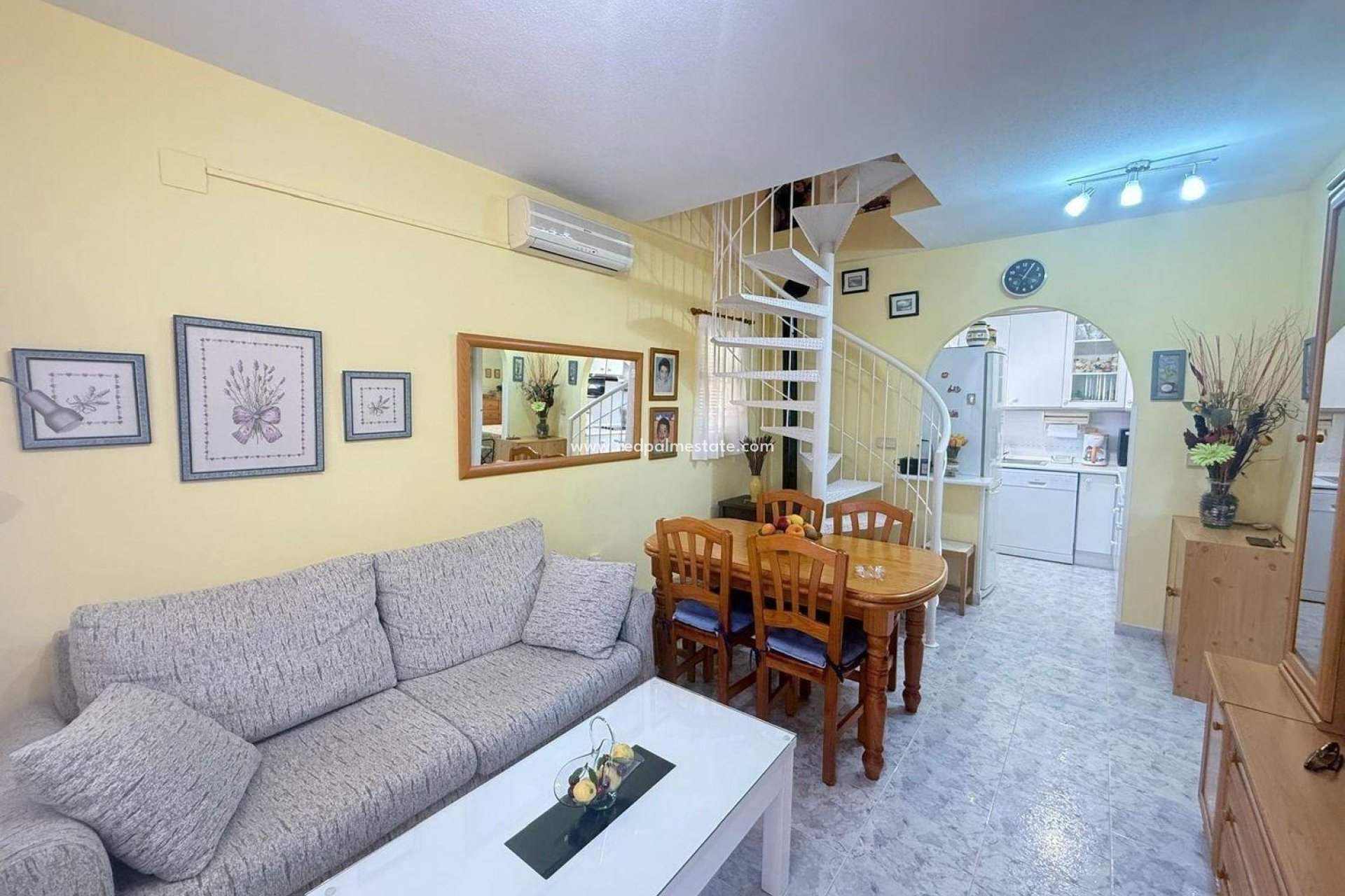 Reventa - Bungalow -
Orihuela Costa - Los Almendros-la Florida