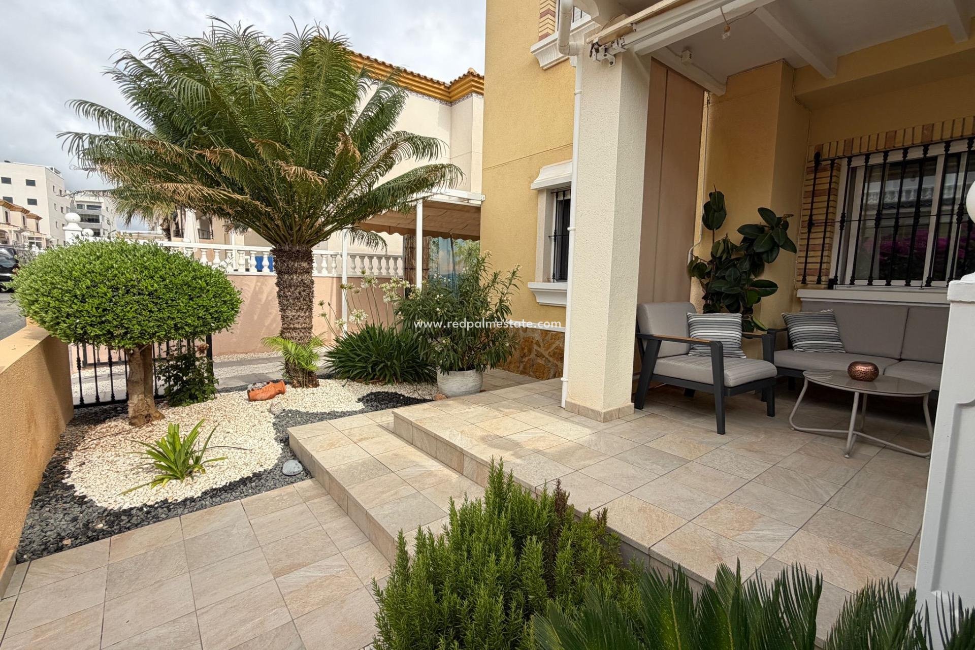Reventa - Bungalow -
Orihuela Costa - Los Dolses