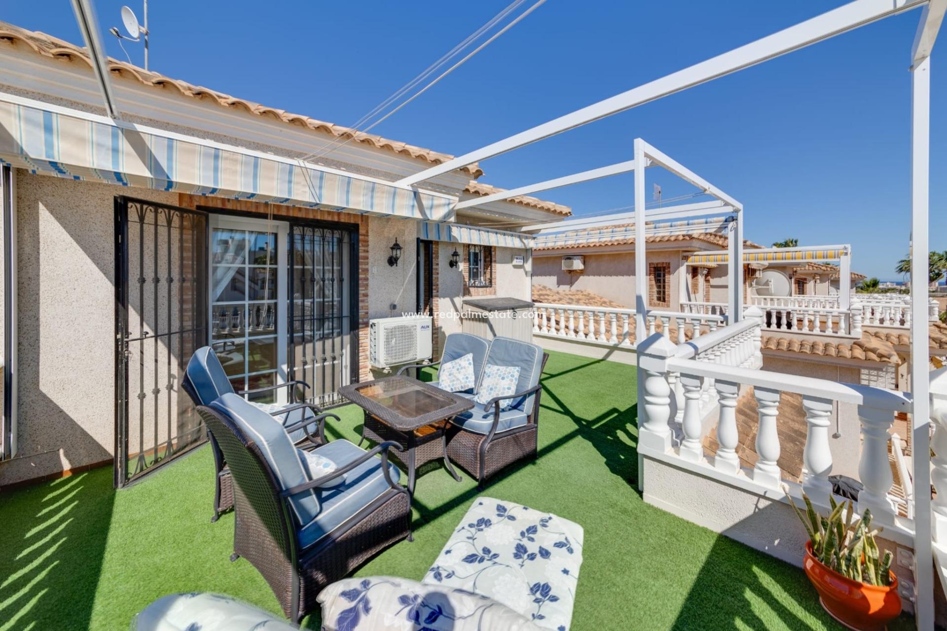 Reventa - Bungalow -
Orihuela Costa - Montezenia